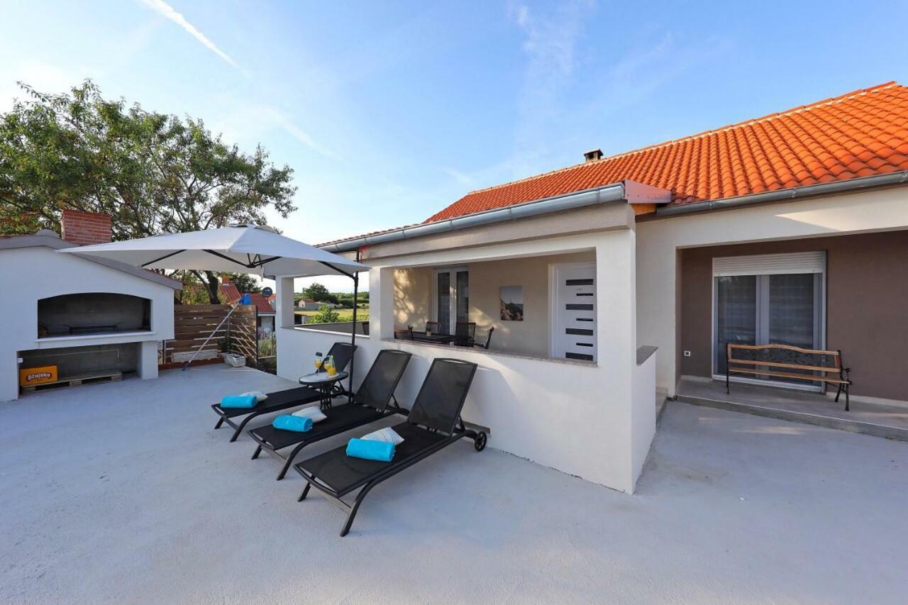 Holiday House Mia Murvica  Exterior photo